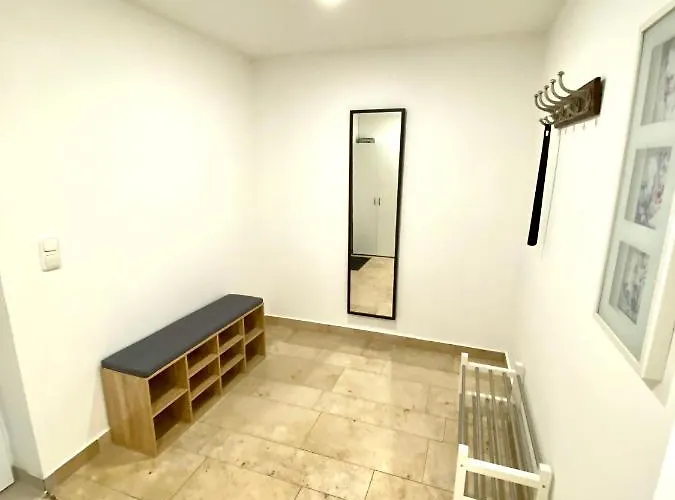 Appartement Im Gruenen Von Kiel