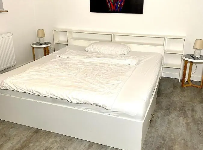 Im Gruenen Von Appartement