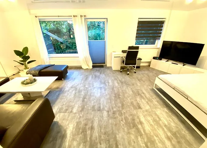 Im Gruenen Von Appartement Kiel